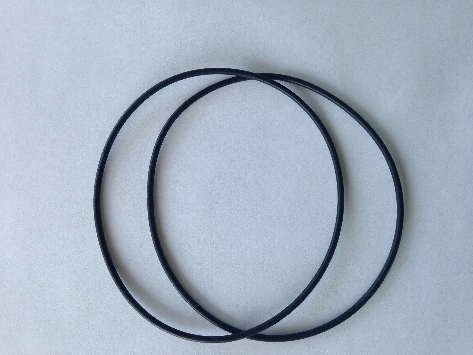 2-NEW-Replacement-BELTS-for-TEAC-PD-D2610-5-Disc-CD-Player-154686743732 *2 NEW Replacement BELTS* for use with a TEAC PD-D2610 MKII 5 Disc CD Player - Image 1