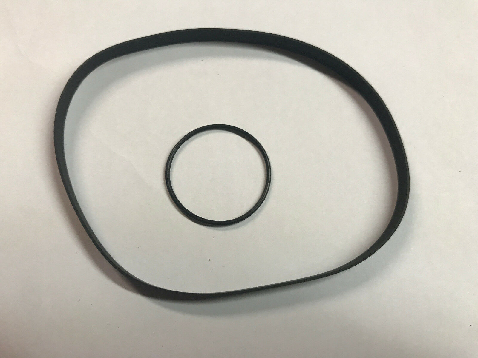 2-New-Replacement-VCR-Belts-for-use-with-Fisher-and-Sanyo-134112786598 *2 New Replacement VCR Belts* for use with Fisher and Sanyo - Image 1