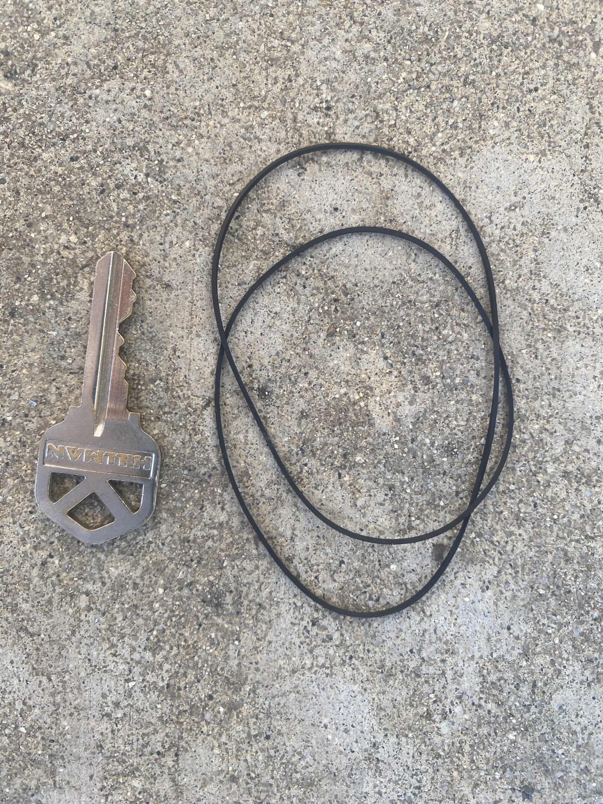 IMG_0729 *NEW Replacement BELT* for use with a 2000 Toyota 4 Runner Delphi Delco model AD6803 Cassette Player