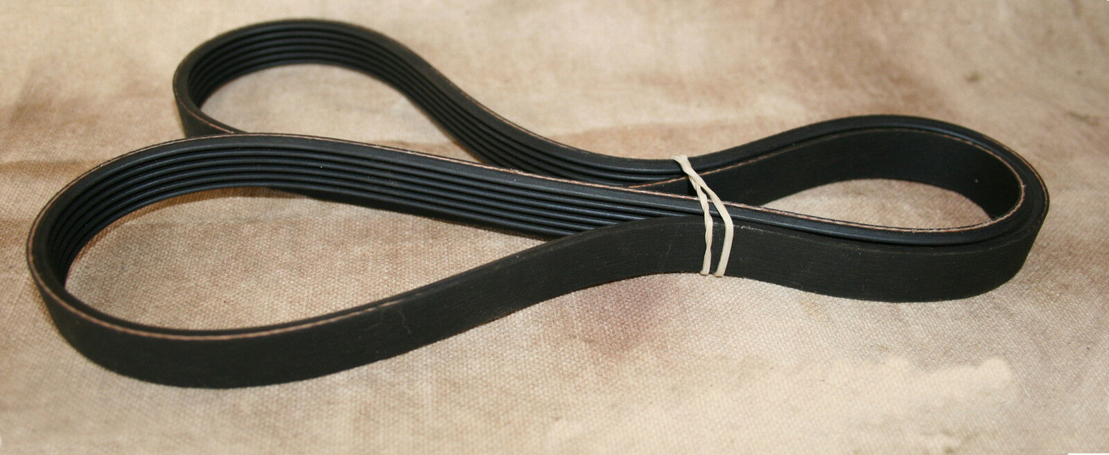 NEW-REPLACEMENT-BELT-for-Melben-Products-Air-Compressor-Model-830164-154727396703 **NEW REPLACEMENT BELT** for use with a Melben Products Air Compressor Model 214947 - Image 1