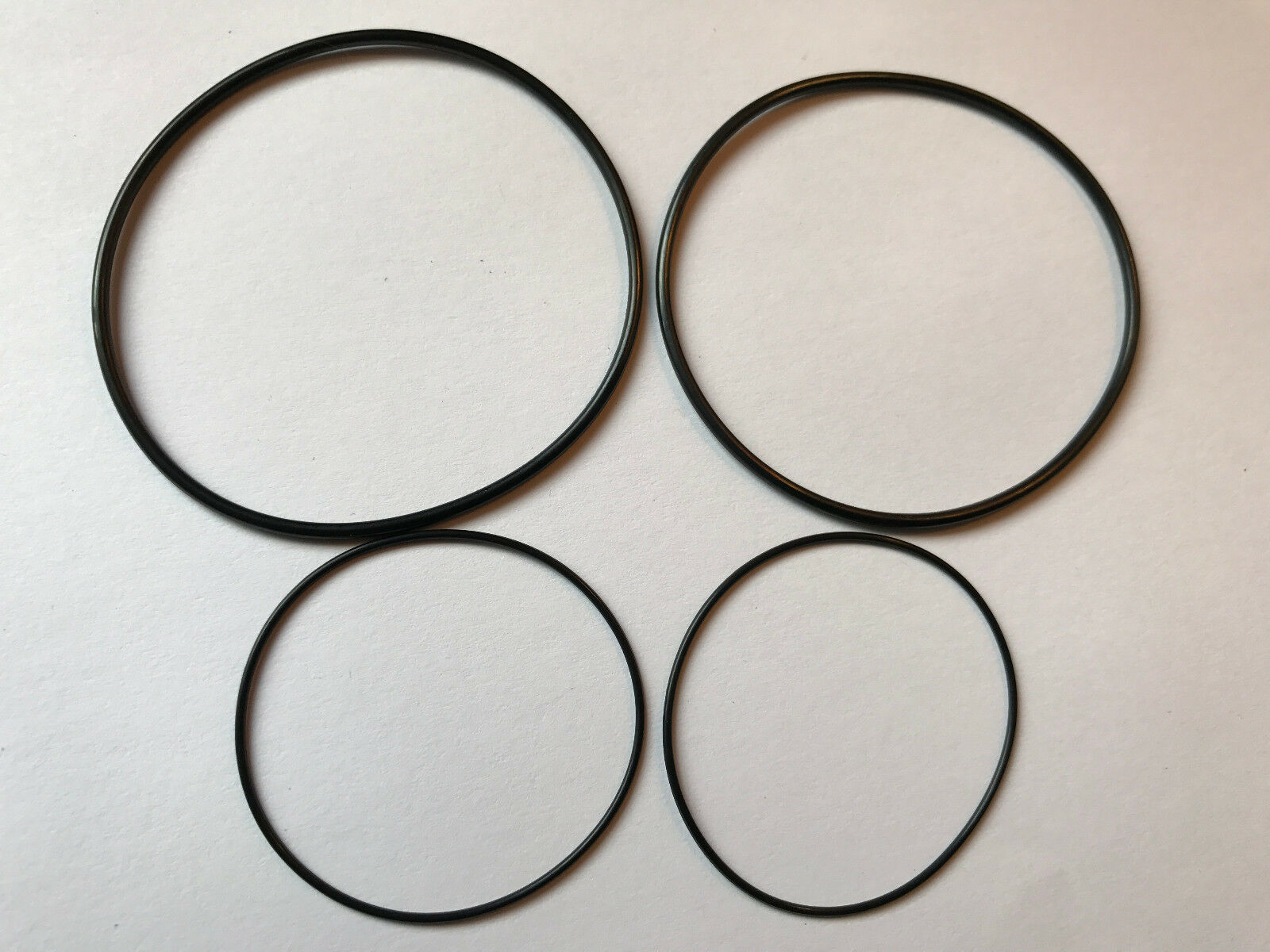 New-Replacement-4-Belt-Set-for-use-with-Loyds-V321-Boombox-133778924630 **New Replacement 4 Belt Set** for use with Loyds V321 Boombox - Image 1
